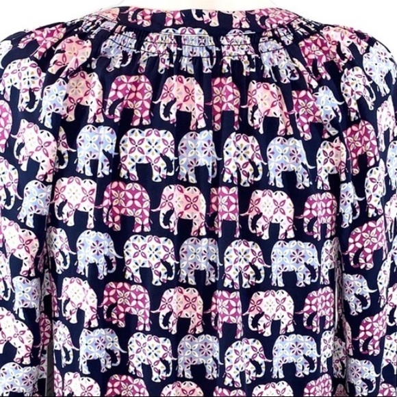 Crown & Ivy size S navy & pink elephant print 3/4 sleeve V-neck pullover blouse - Picture 8 of 12